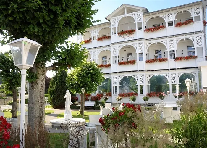 Alexa Hotel